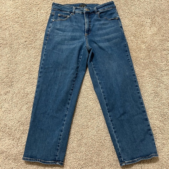 Women’s Universal Standard Dark Wash High Rise Straight Leg jeans. Size 10 - Picture 1 of 9